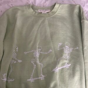 Urban Outfitters Green Skeleton Skateboard Crewneck